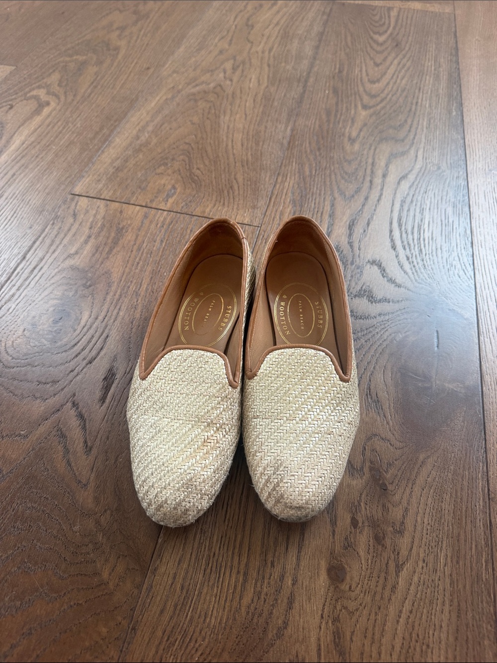 Women’s shoes